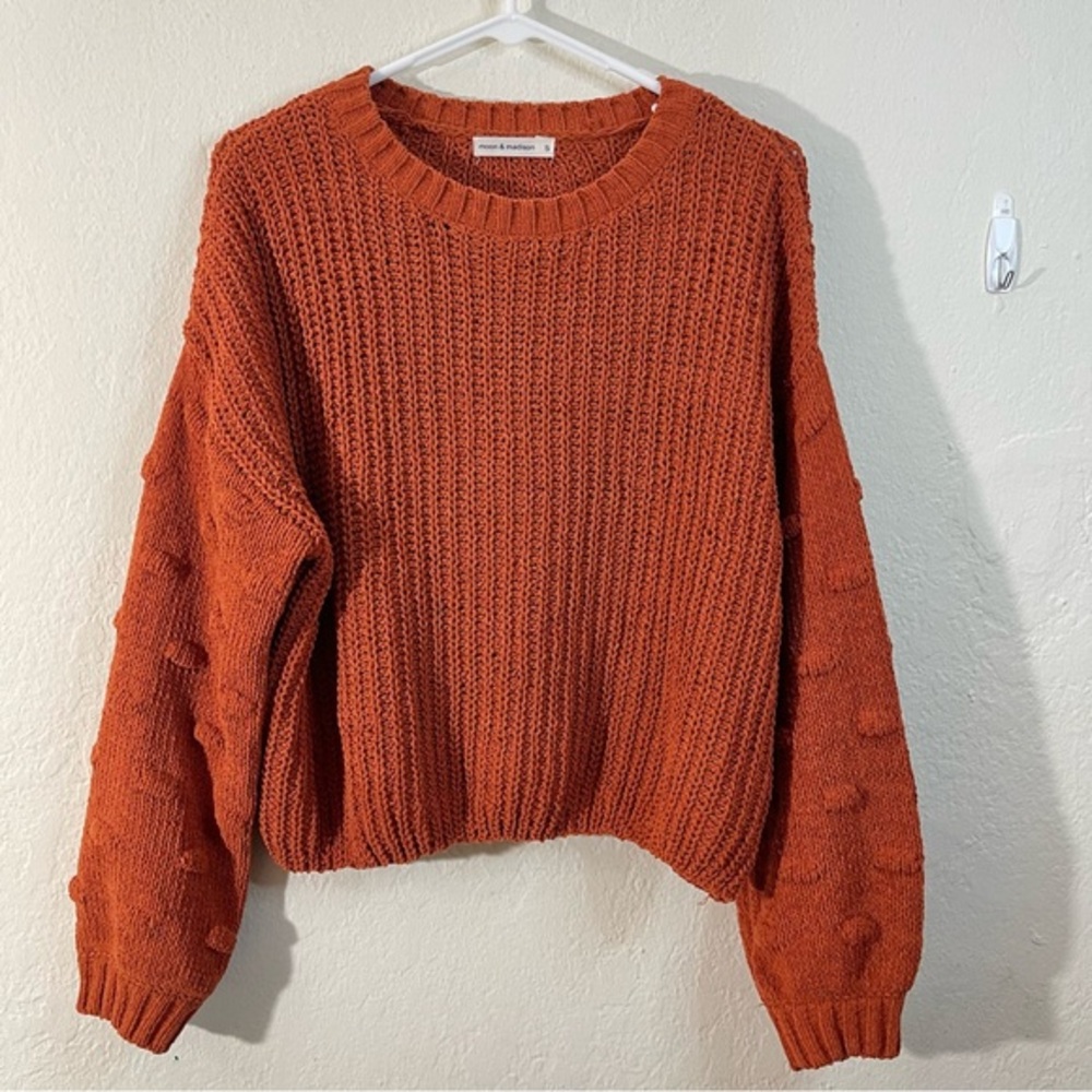 Moon & Madison Chunky Knit Cropped Sweater Women Size Small Boho Oversized Cozy